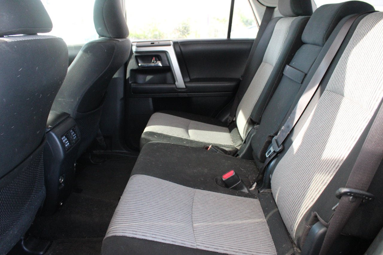 Used 2018 Toyota 4Runner SR5 RWD image 19