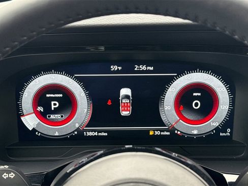 Used 2024 Nissan Pathfinder Platinum w/ Cargo Package image 24