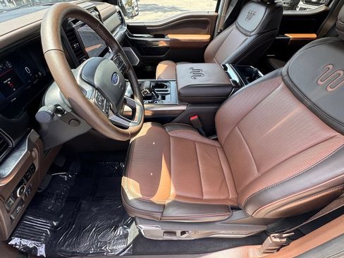 Used 2025 Ford F150 King Ranch w/ FX4 Off-Road Package AWD/4WD image 17