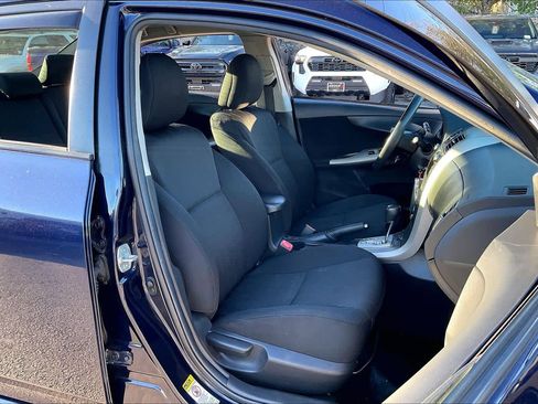 Used 2011 Toyota Corolla S image 8