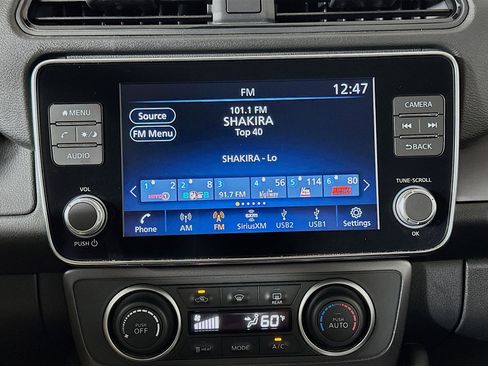 Used 2025 Nissan Leaf S FWD image 21