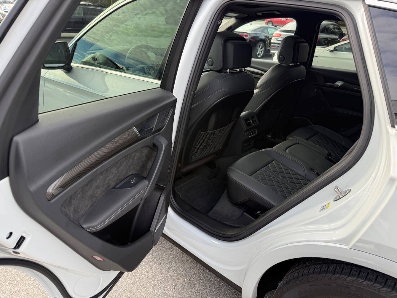Used 2024 Audi SQ5 Premium Plus w/ Premium Plus Package AWD/4WD image 15