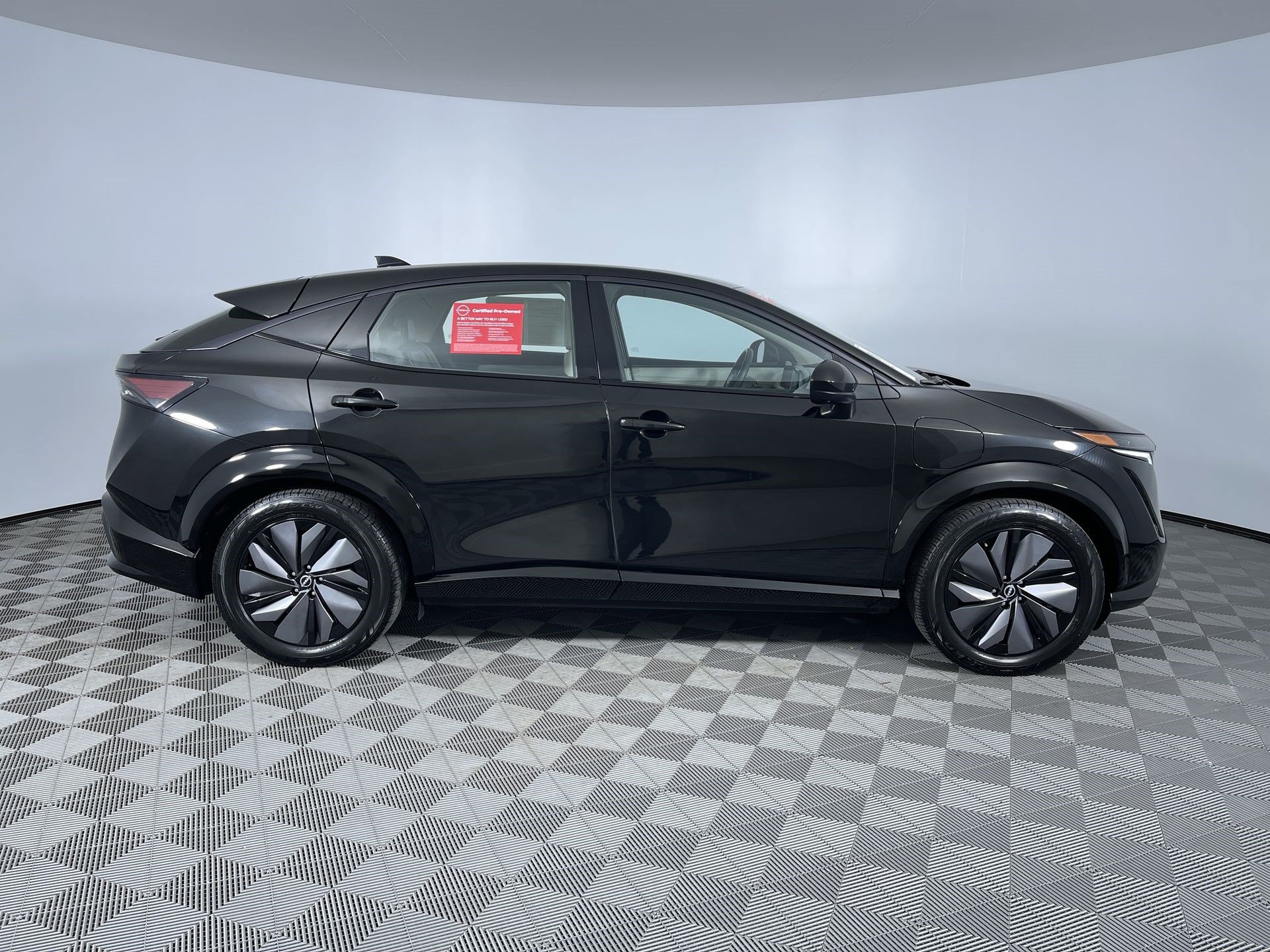 Certified 2024 Nissan Ariya AWD image 10