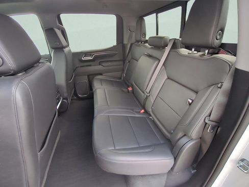 Used 2023 GMC Sierra 1500 SLT w/ SLT Premium Plus Package image 13