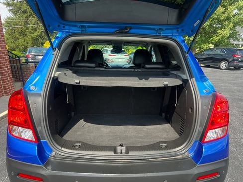 Used 2016 Chevrolet Trax LT w/ LT Convenience Package FWD image 27