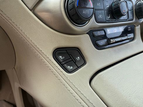 Used 2019 GMC Yukon Denali image 45