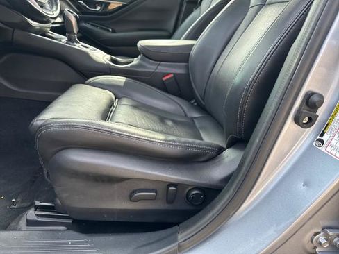 Used 2022 Subaru Outback Limited image 13