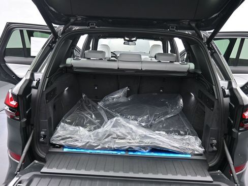 New 2026 BMW X5 xDrive50e w/ M Sport Package AWD/4WD image 16