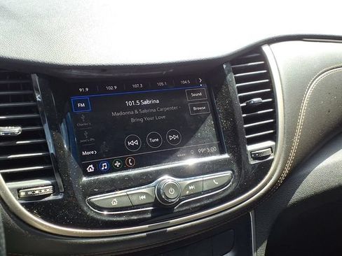 Used 2020 Chevrolet Trax LS w/ Tint and Cruise Package FWD image 10