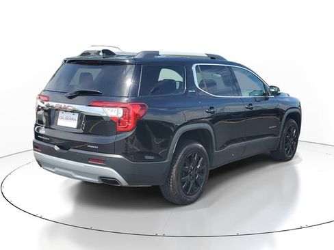 Certified 2022 GMC Acadia SLE w/ LPO, Cargo Package AWD/4WD image 4