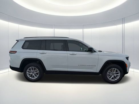 New 2026 Jeep Grand Cherokee L Laredo AWD/4WD image 3