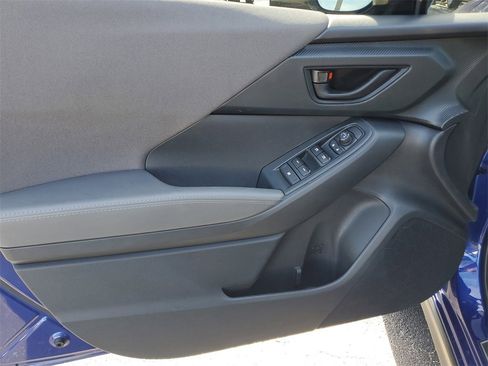 Certified 2024 Subaru Crosstrek 2.0i Premium image 17