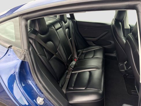 Used 2021 Tesla Model 3 Standard Range Plus RWD image 19