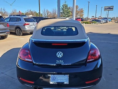 Used 2018 Volkswagen Beetle 2.0T Coast image 6