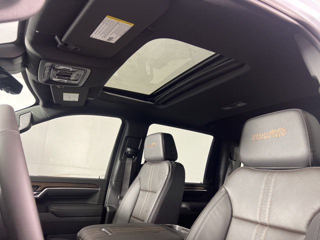New 2026 Chevrolet Silverado 2500 High Country w/ Technology Package AWD/4WD image 14
