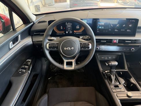 Used 2025 Kia K5 LXS image 33