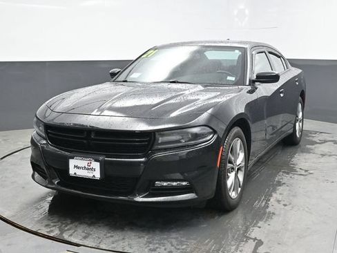 Used 2021 Dodge Charger SXT AWD/4WD image 2