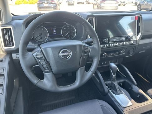 New 2026 Nissan Frontier SV image 22