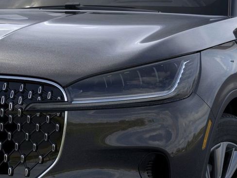 New 2026 Lincoln Aviator Premiere image 18