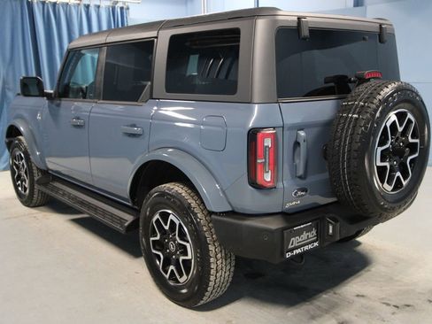 Used 2025 Ford Bronco Outer Banks image 32