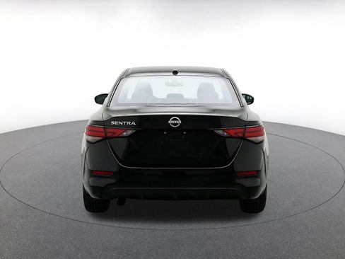 Used 2025 Nissan Sentra SV FWD image 6