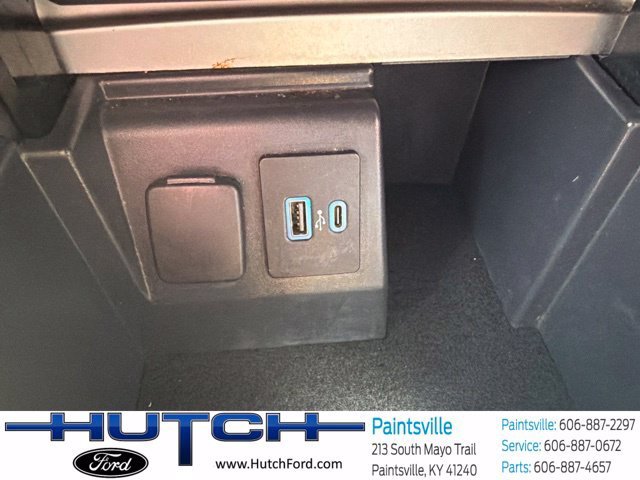Used 2021 Ford Explorer Limited w/ Equipment Group 301A AWD/4WD image 37