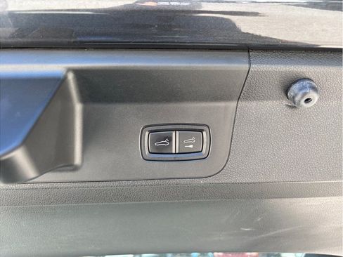 Used 2017 Porsche Panamera 4S AWD/4WD image 51