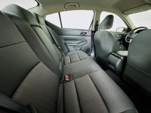 Used 2024 Nissan Altima 2.5 SV image 26