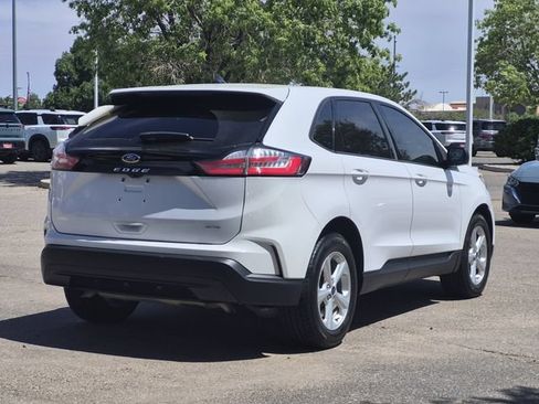Used 2021 Ford Edge SE AWD/4WD image 3