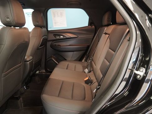 Certified 2023 Chevrolet TrailBlazer RS w/ Convenience Package AWD/4WD image 26