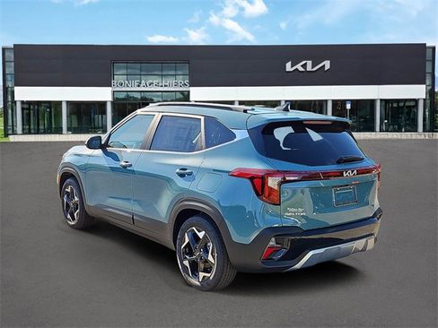 New 2026 Kia Seltos EX image 3