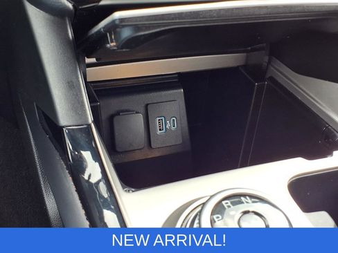 Used 2024 Ford Explorer ST w/ Equipment Group 401A AWD/4WD image 16