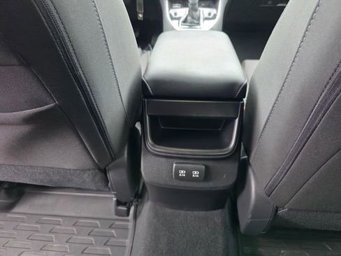 Used 2020 Subaru Outback Premium AWD/4WD image 16