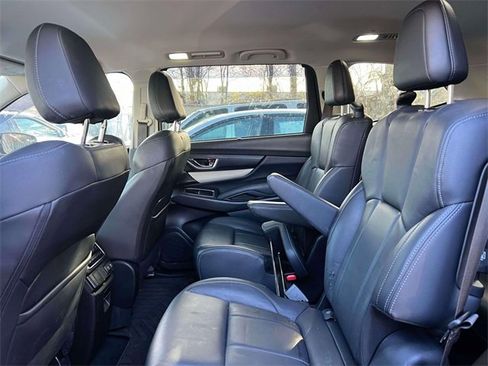 Used 2020 Subaru Ascent Limited image 11