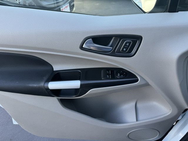Used 2022 Ford Transit Connect XLT FWD image 16