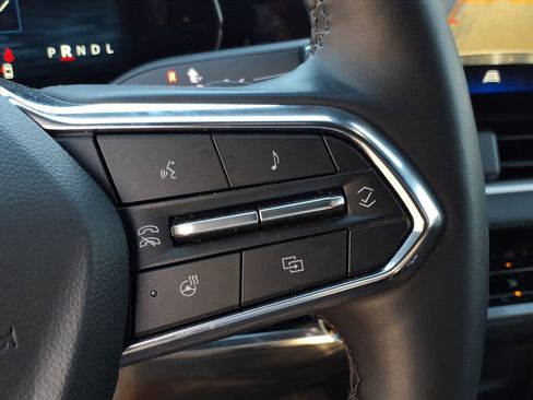 Used 2025 Chevrolet Equinox LT image 25