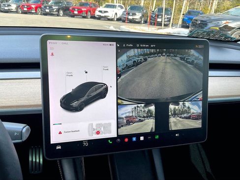 Used 2021 Tesla Model 3 Performance image 22