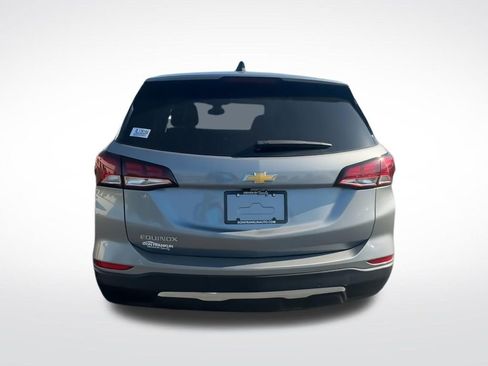 Used 2024 Chevrolet Equinox LT FWD image 9