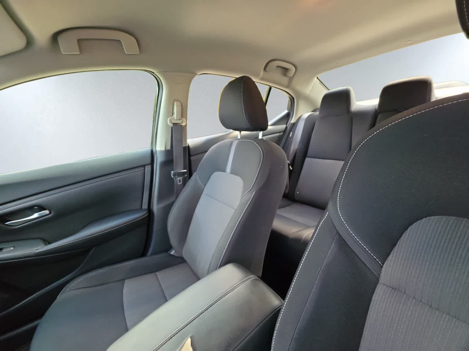 Used 2020 Nissan Sentra SV FWD image 13