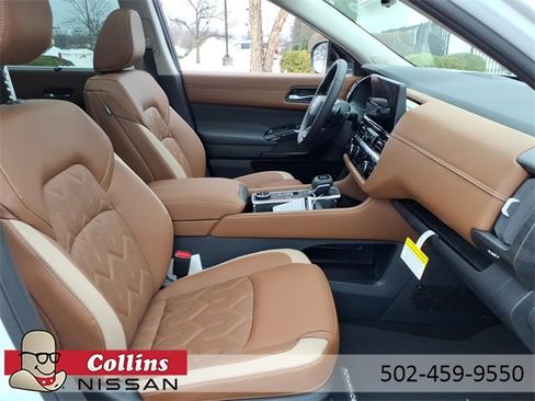 New 2026 Nissan Pathfinder Platinum w/ Cargo Package image 13