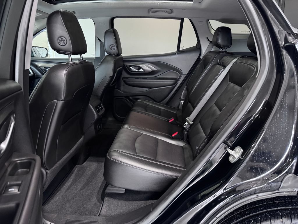 Certified 2022 GMC Terrain SLT AWD/4WD image 9