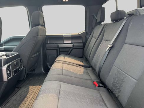 Used 2019 Ford F150 XLT w/ Equipment Group 302A Luxury AWD/4WD image 10