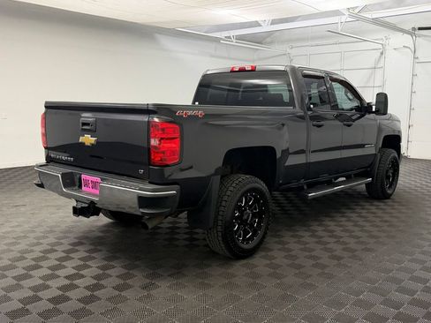 Used 2015 Chevrolet Silverado 2500 LT w/ LT Convenience Package AWD/4WD image 6