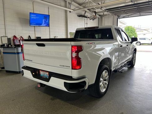 Used 2023 Chevrolet Silverado 1500 Custom AWD/4WD image 3