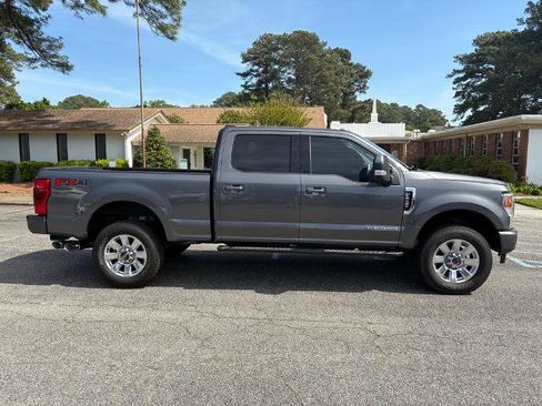 Certified 2022 Ford F250 Lariat w/ Lariat Ultimate Package AWD/4WD image 4