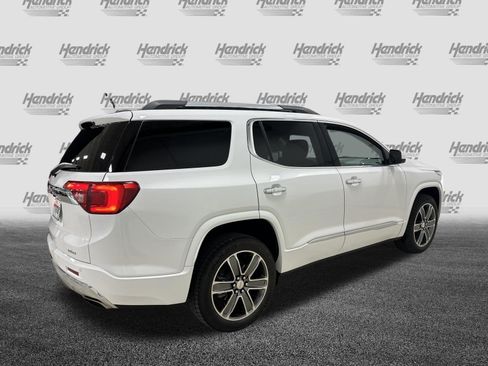 Used 2019 GMC Acadia Denali w/ Technology Package AWD/4WD image 10