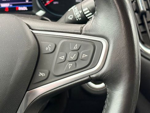 Used 2022 Chevrolet Equinox LT image 23