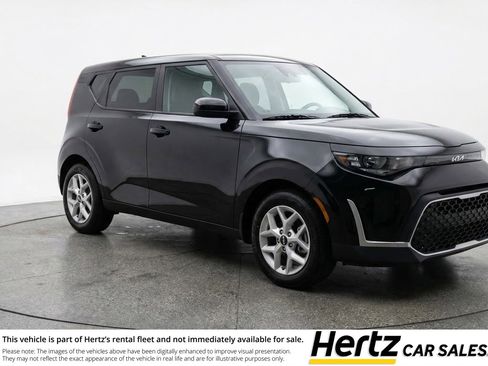 Used 2025 Kia Soul LX w/ LX Technology Package image 1