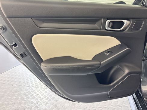 Used 2024 Honda Civic EX-L image 34