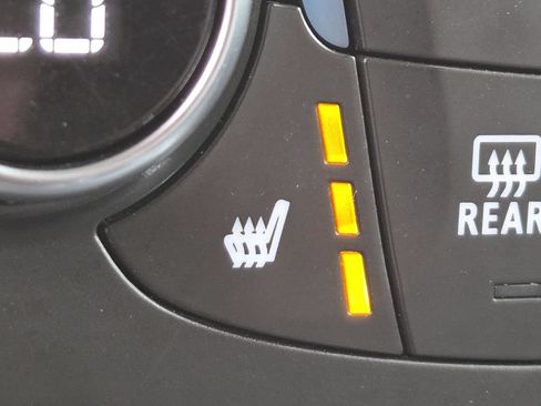 Used 2019 Chevrolet Traverse RS FWD image 5